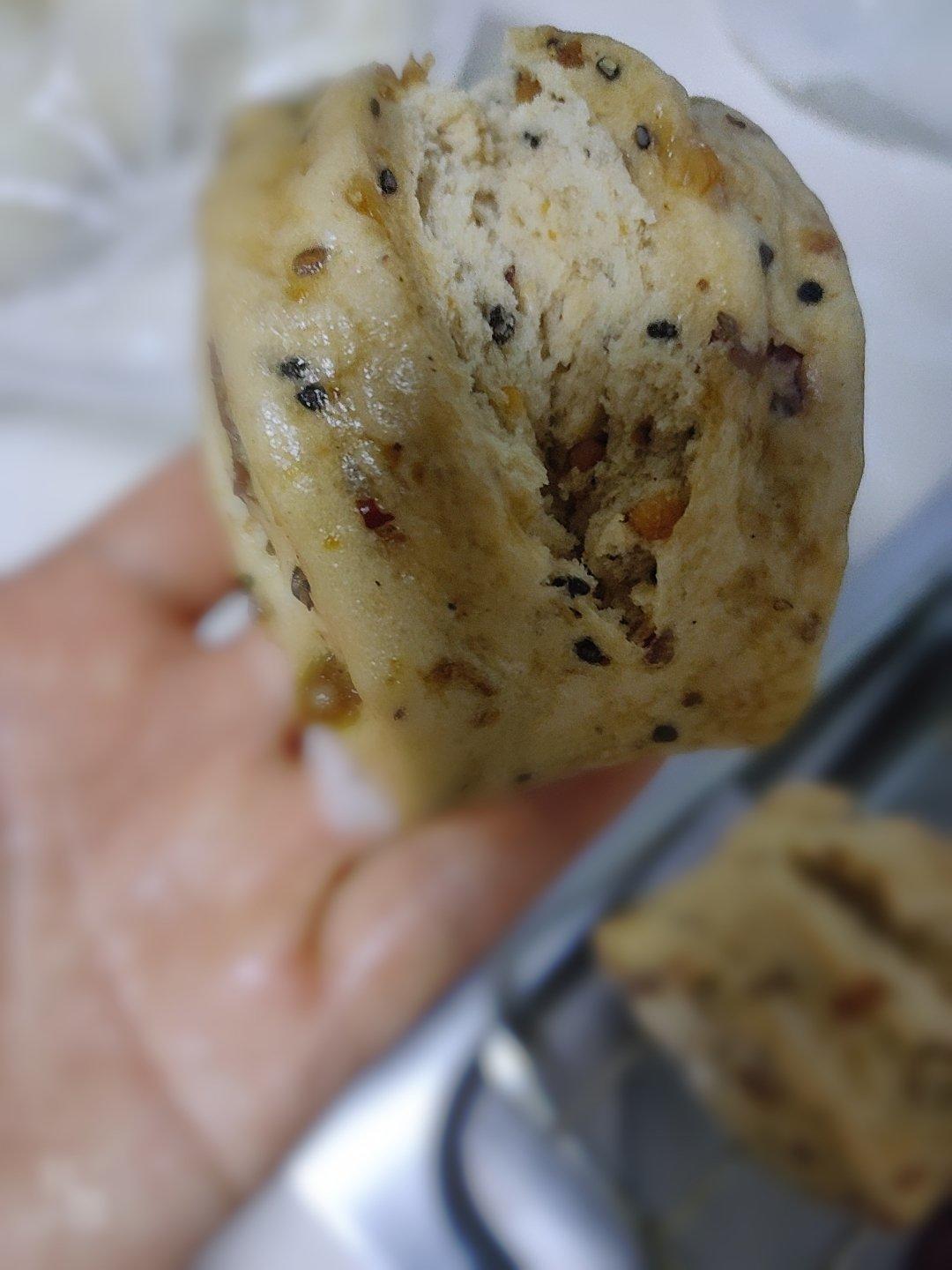 有料的红糖馒头（土豪包）