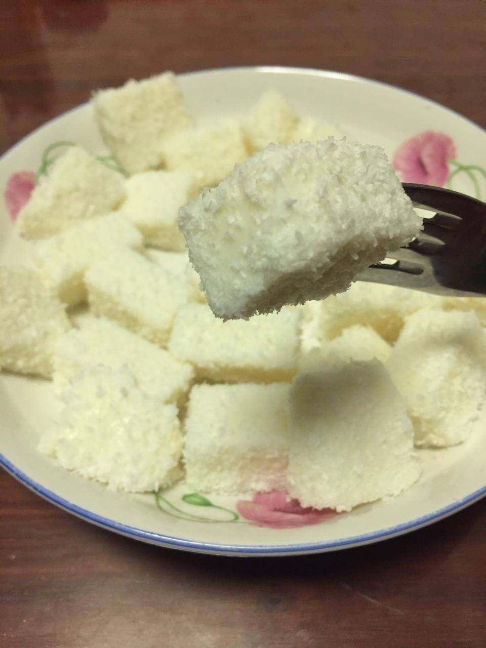 太棒啦！1个方子，做出2道口味一流的甜品！——椰奶小方&炸鲜奶