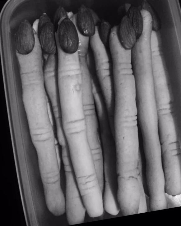 【万圣节】万圣节女巫手指饼干—美的T7-L382B智烤大师