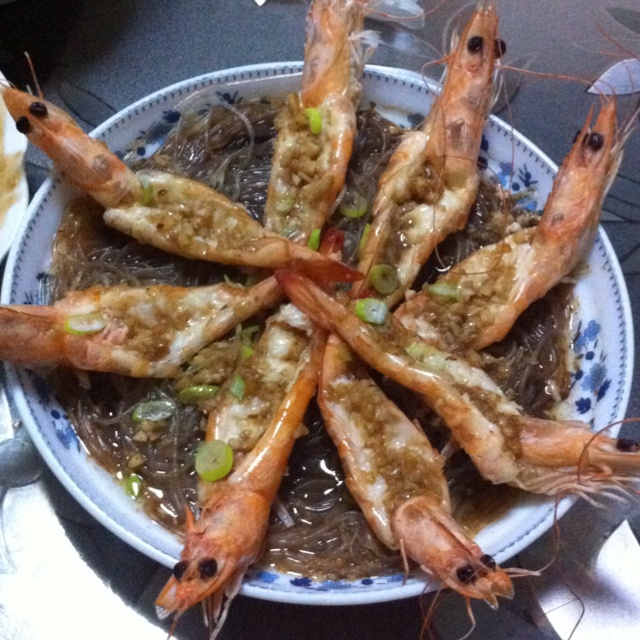 蒜蓉粉丝蒸虾