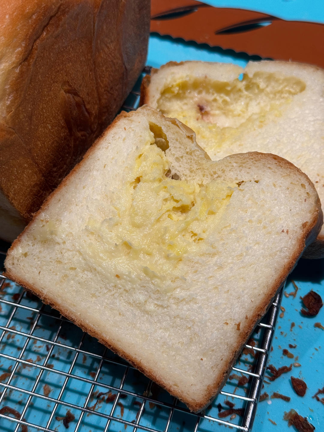 软到直不起腰的云朵榴莲吐司