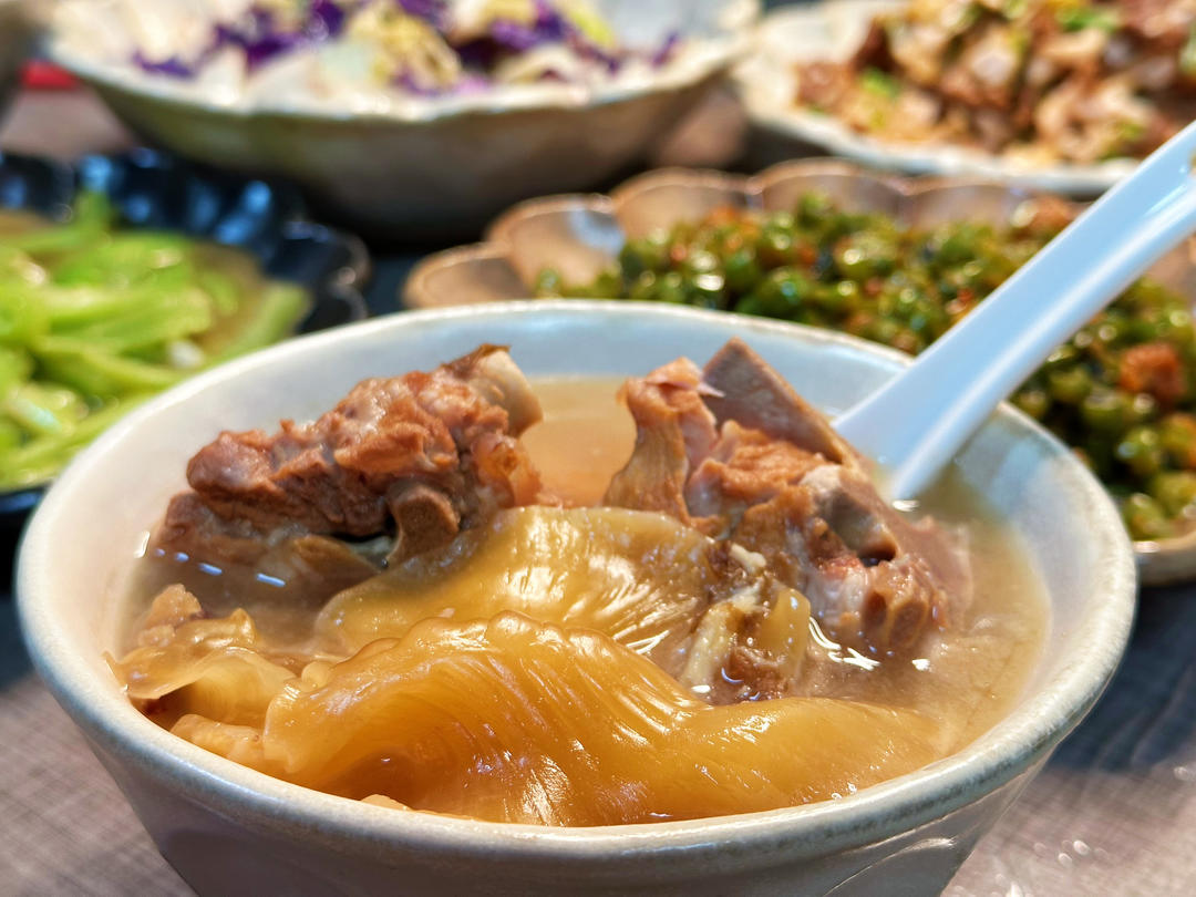 黄芪党参当归花胶汤（元气汤）