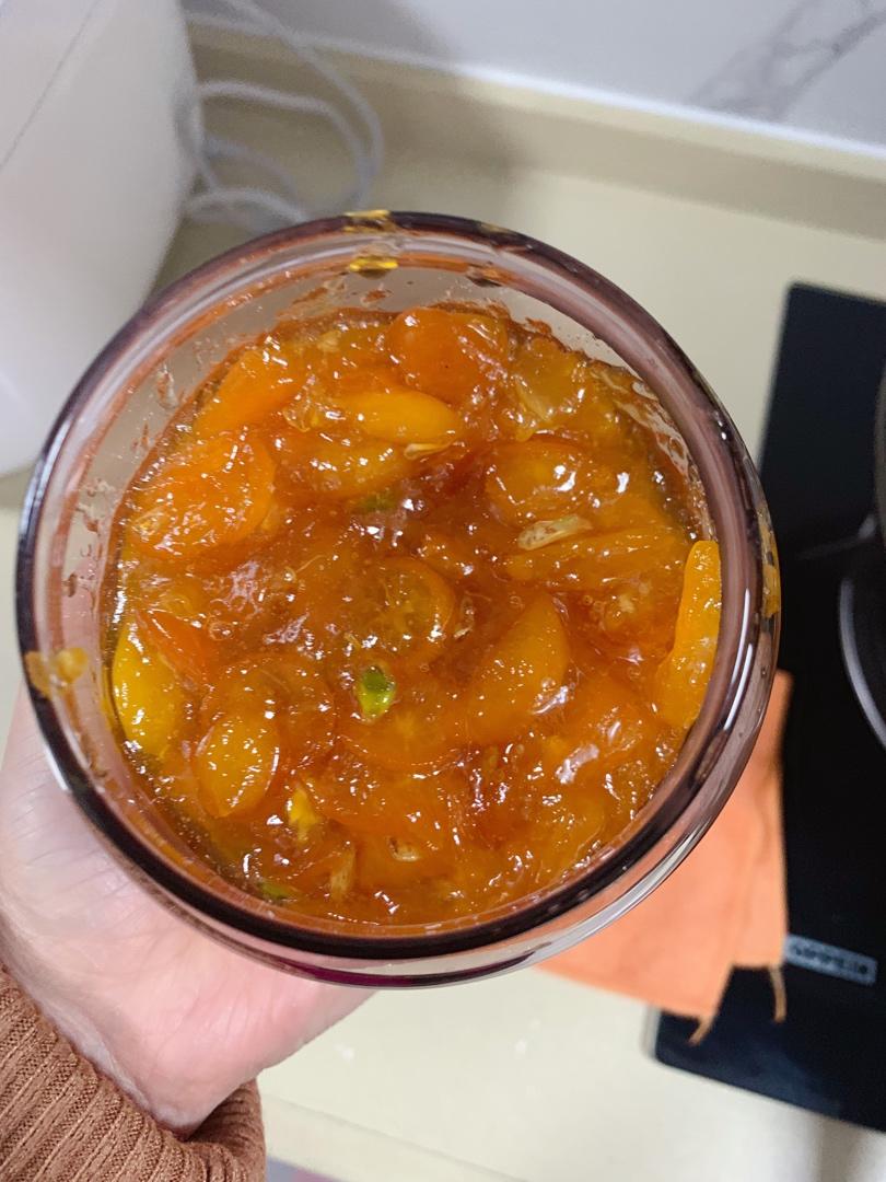 金桔酱润肺止咳化痰疗效好。金桔酱。