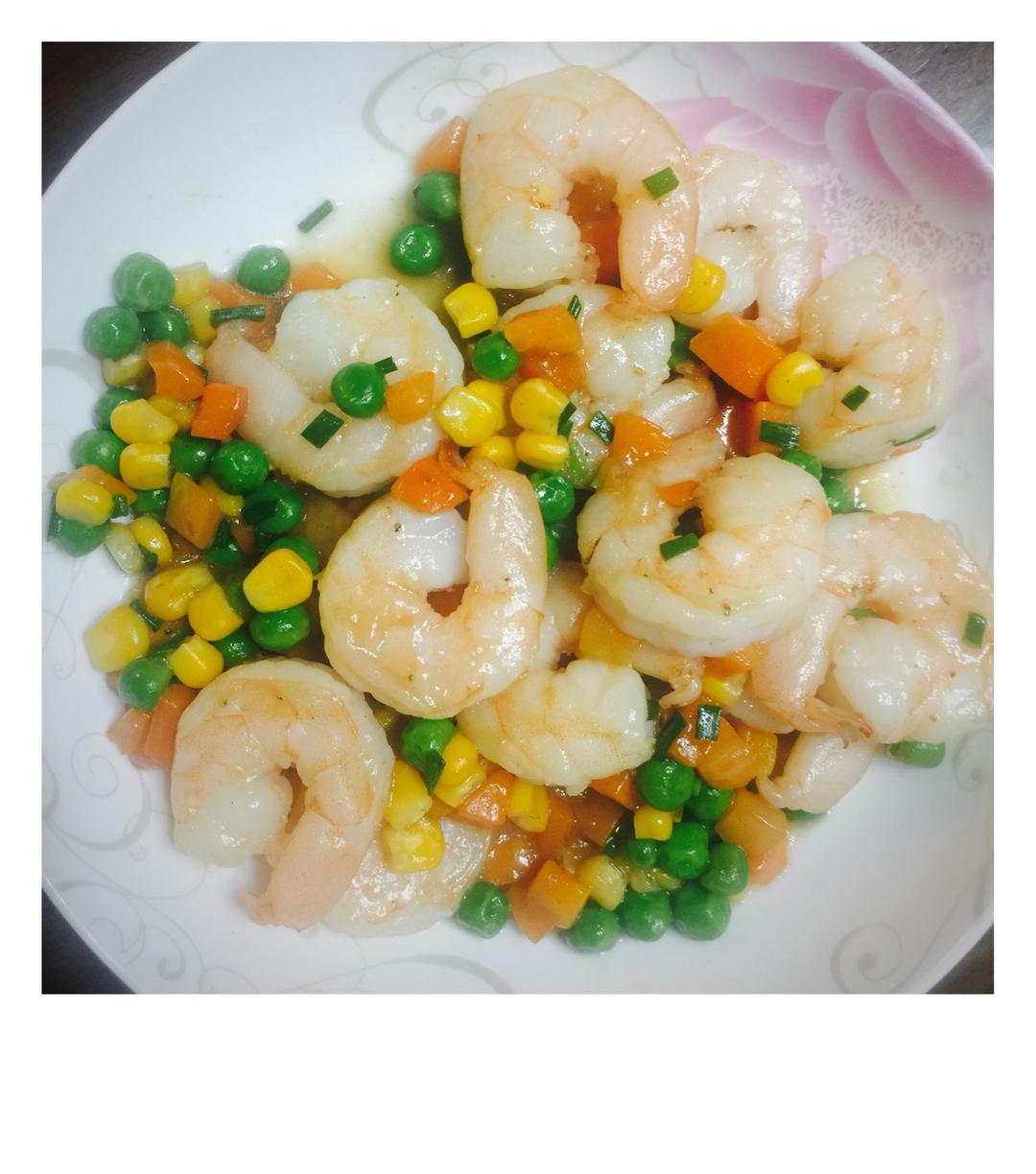三色炒虾仁