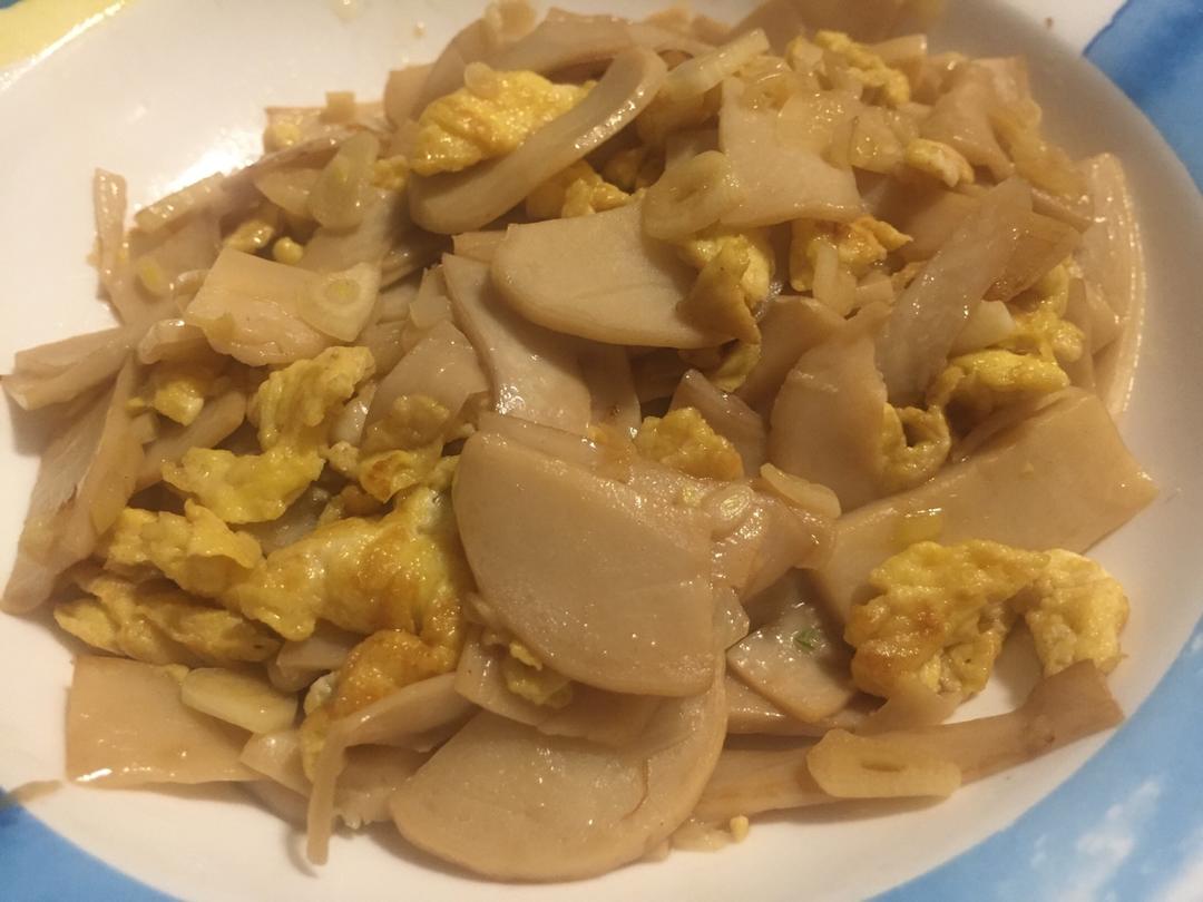杏鲍菇炒鸡蛋