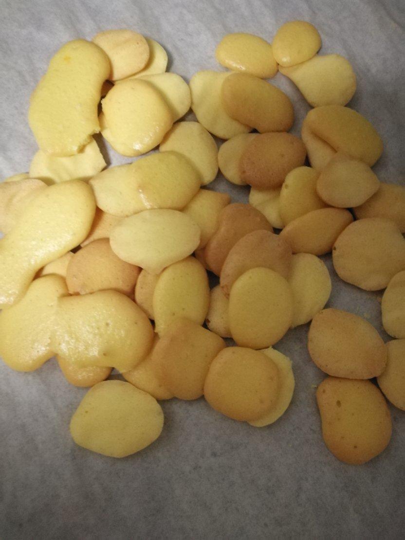 蛋黄小饼干