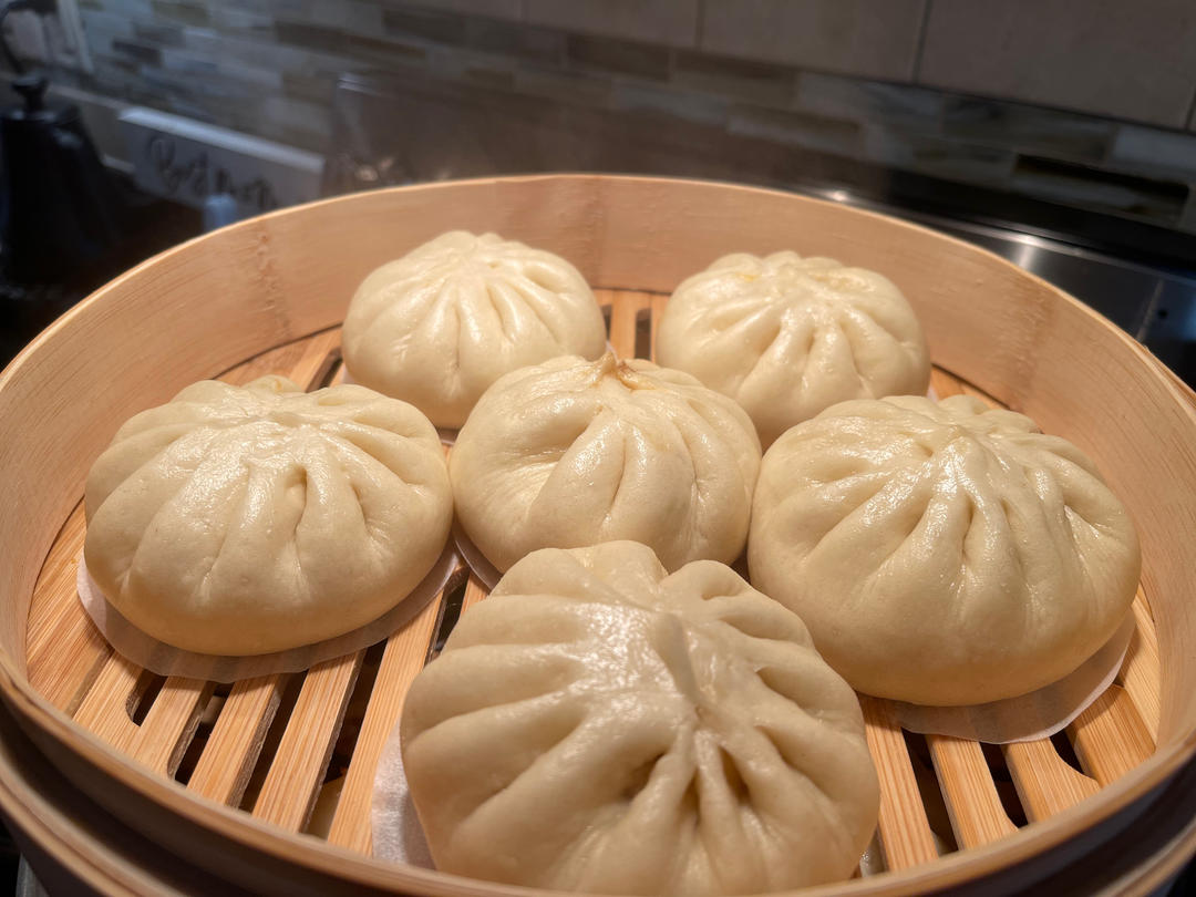 洋葱酱肉丁包子