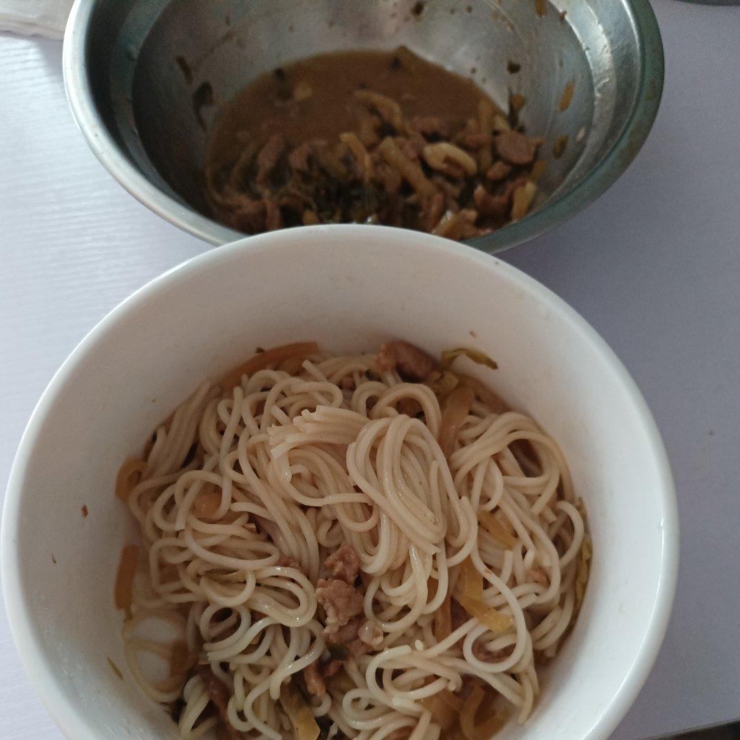 私房【老坛酸菜肉丝面】独家分享·原汤酸辣·开胃