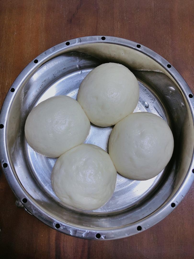 新手做馒头也能100%成功——附上非常详细的视频步骤（一次发酵法）