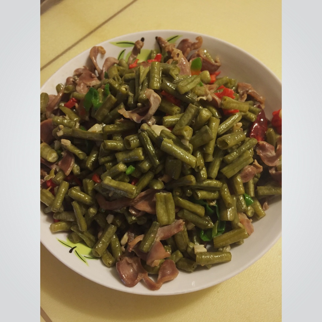 酸豆角炒鸡胗