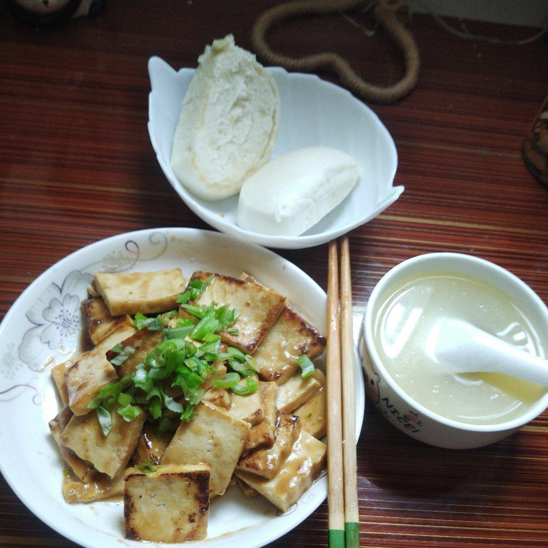 无敌好吃的香煎豆腐