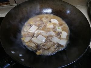 生蚝豆腐煲的做法 步骤5