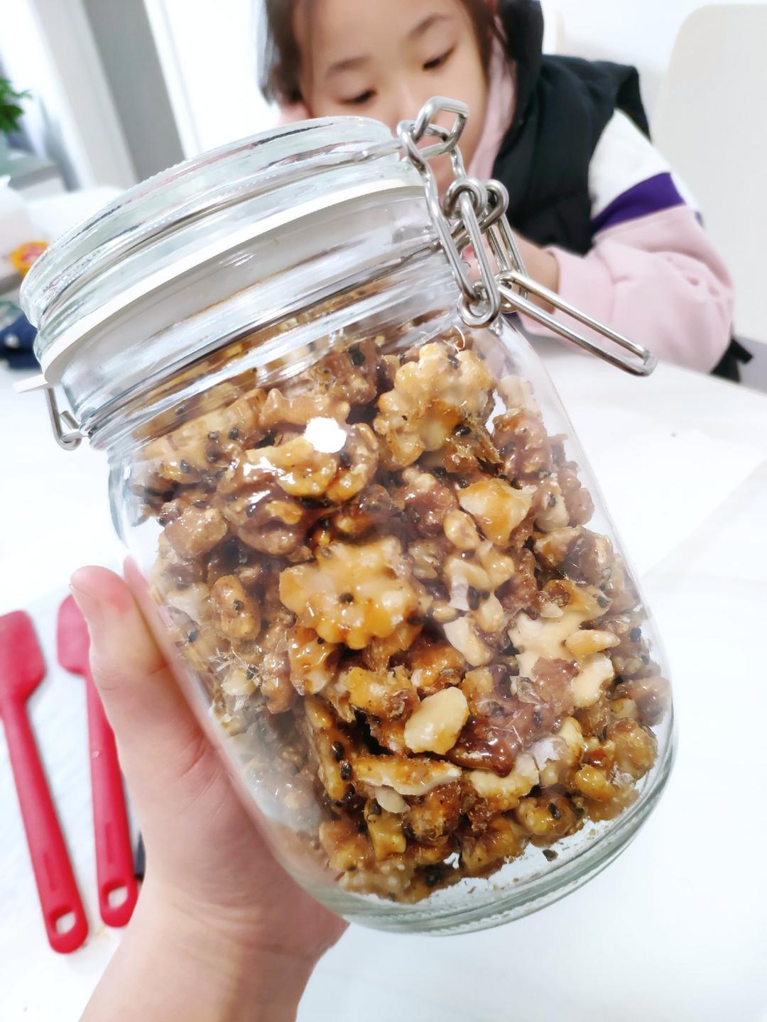 【琥珀核桃仁】冰糖无油不粘手