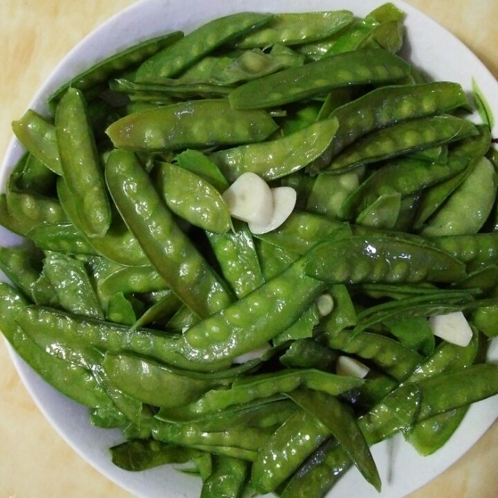 清炒豌豆片~老丁的私房菜的全部作品