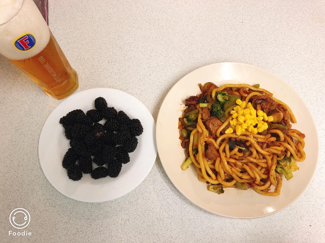上桌秒光的黑椒牛肉乌冬面