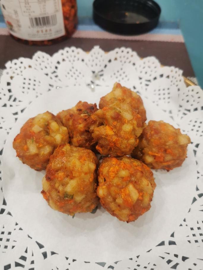 【莲藕丸子的做法步骤图,莲藕丸子怎么做好吃】伊甸园私厨_下厨房