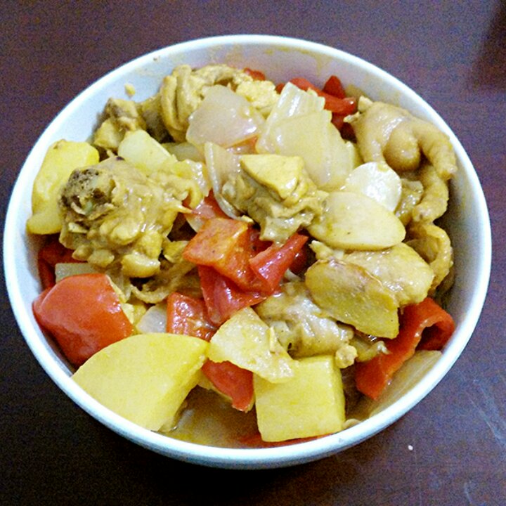 咖喱土豆鸡块