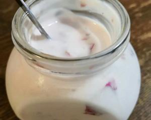 自制玫瑰酸奶的做法 步骤10