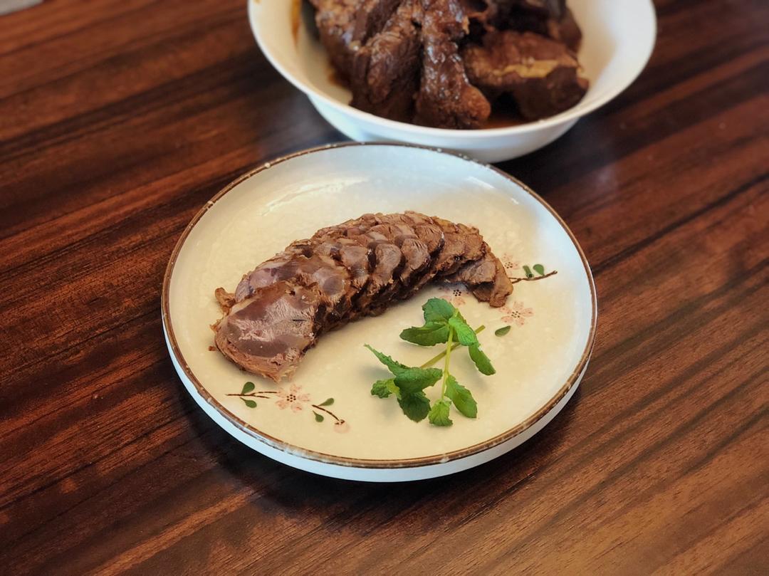 五香酱牛肉