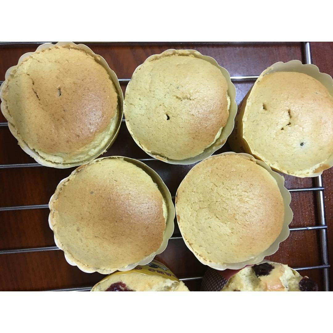 不回缩杯子蛋糕cupcake