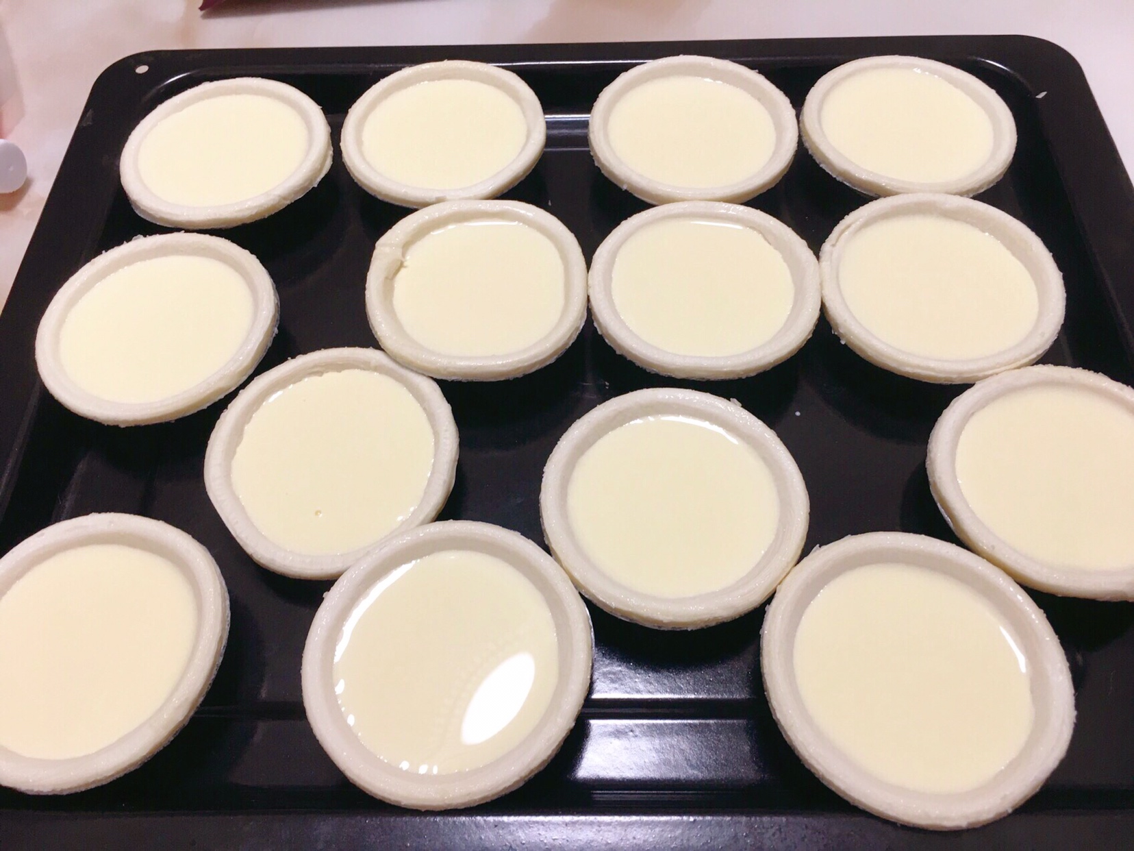 奶香浓郁葡式蛋挞的做法 步骤2