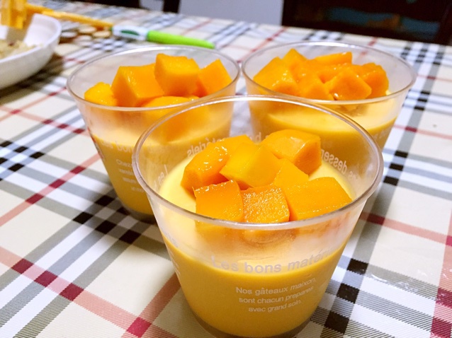 惜淇做的芒果布丁