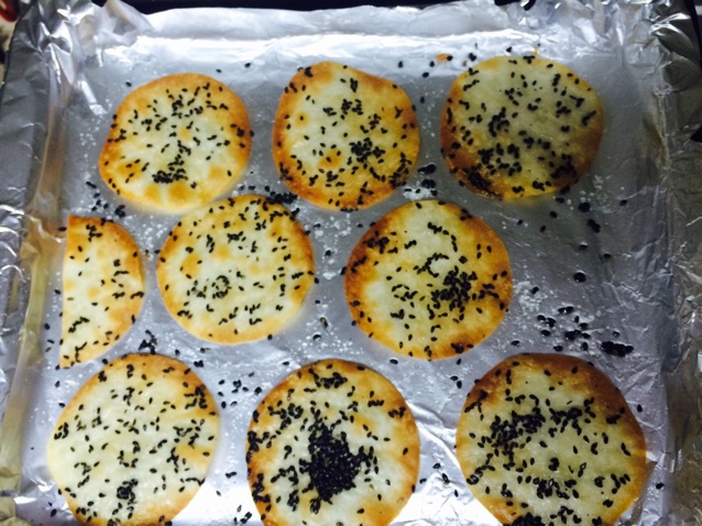 饺子皮做芝士脆片