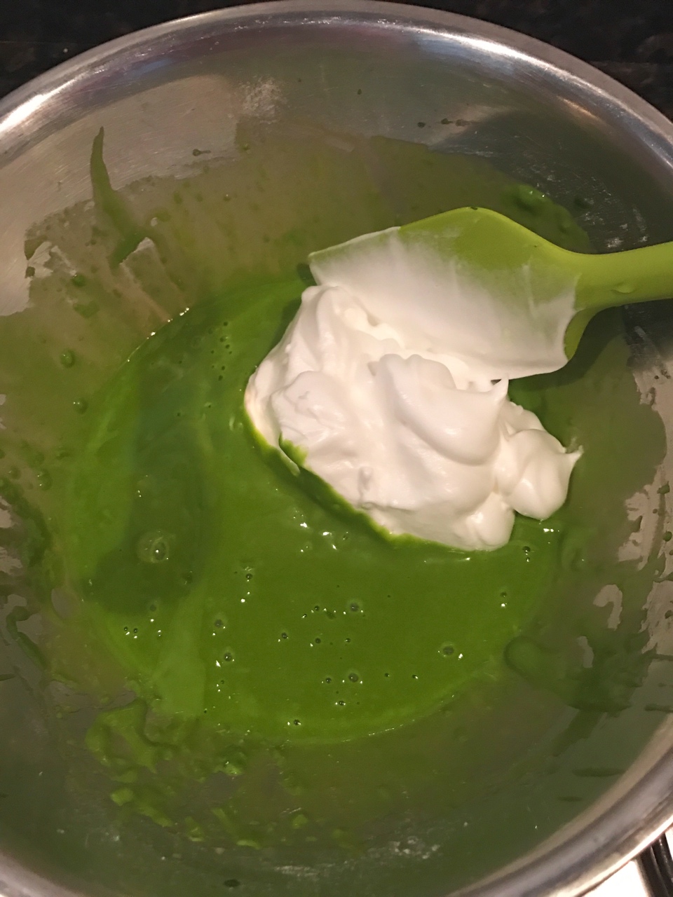 斑兰（香兰）蛋糕/绿蛋糕（新鲜斑兰叶汁的做法 步骤8