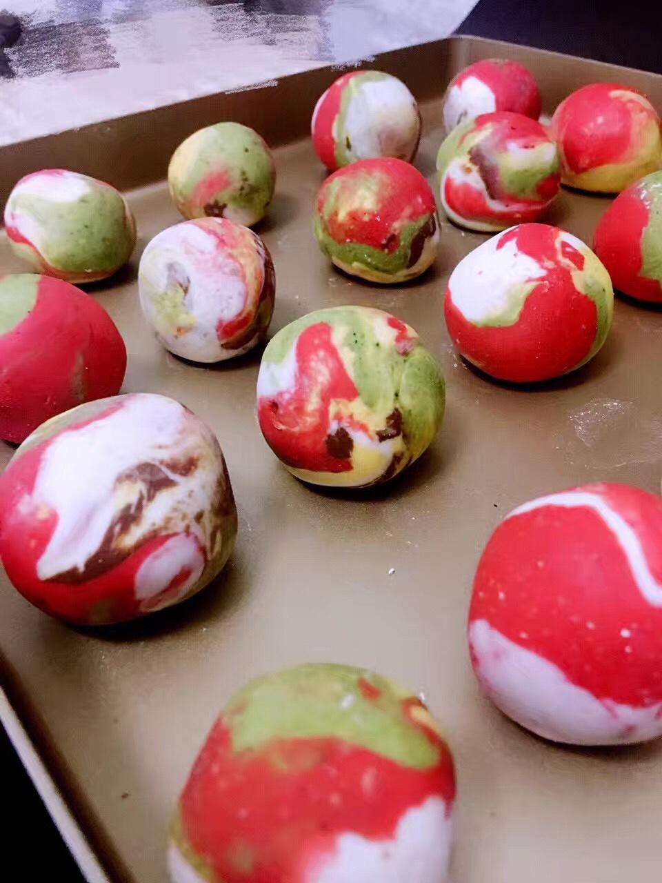 五福临门彩蛋汤圆