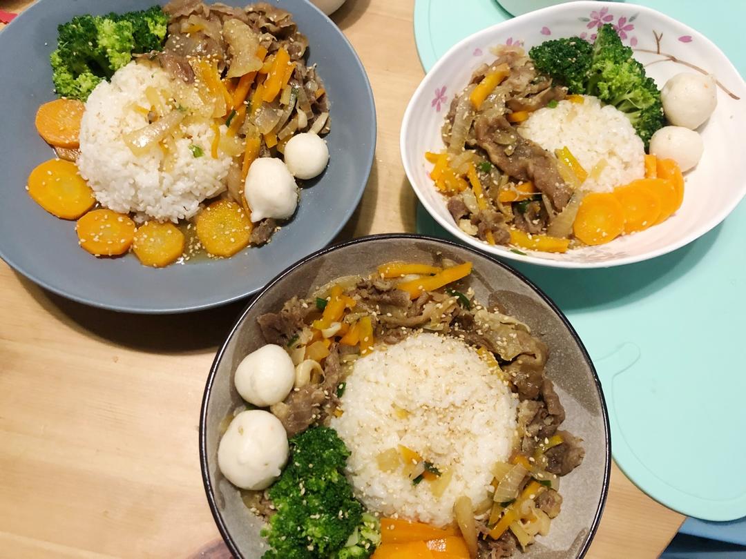 和风牛肉饭(吉野家牛肉饭)