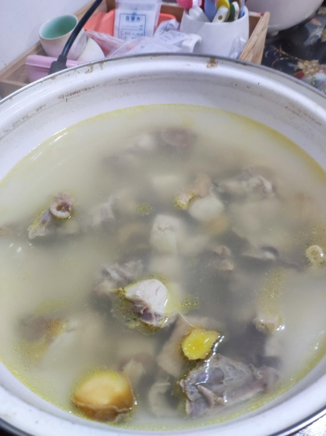 鲍鱼鸡汤