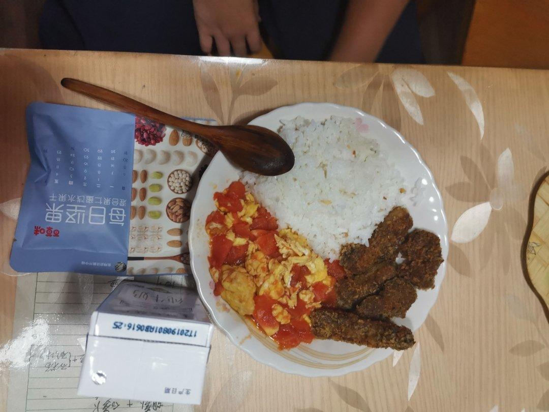 我认为龙利鱼（or巴沙鱼）最好吃的做法