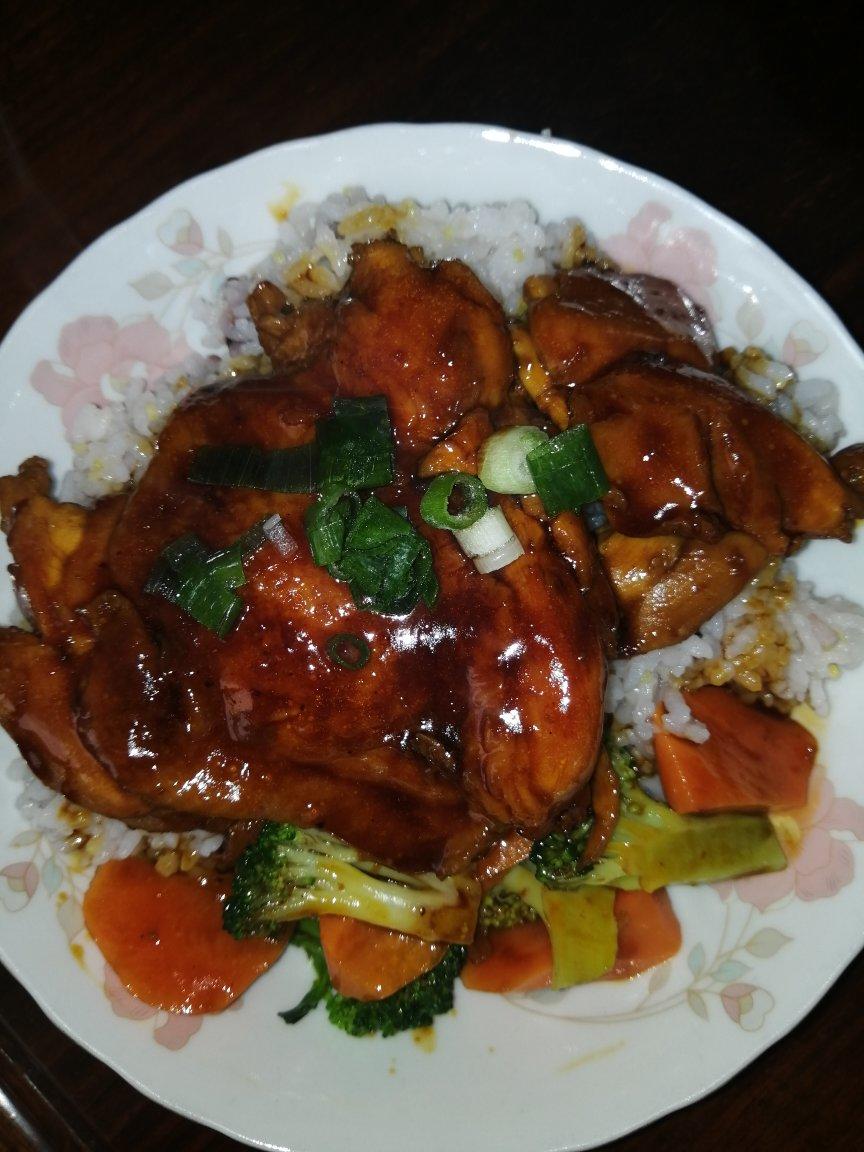照烧鸡腿饭