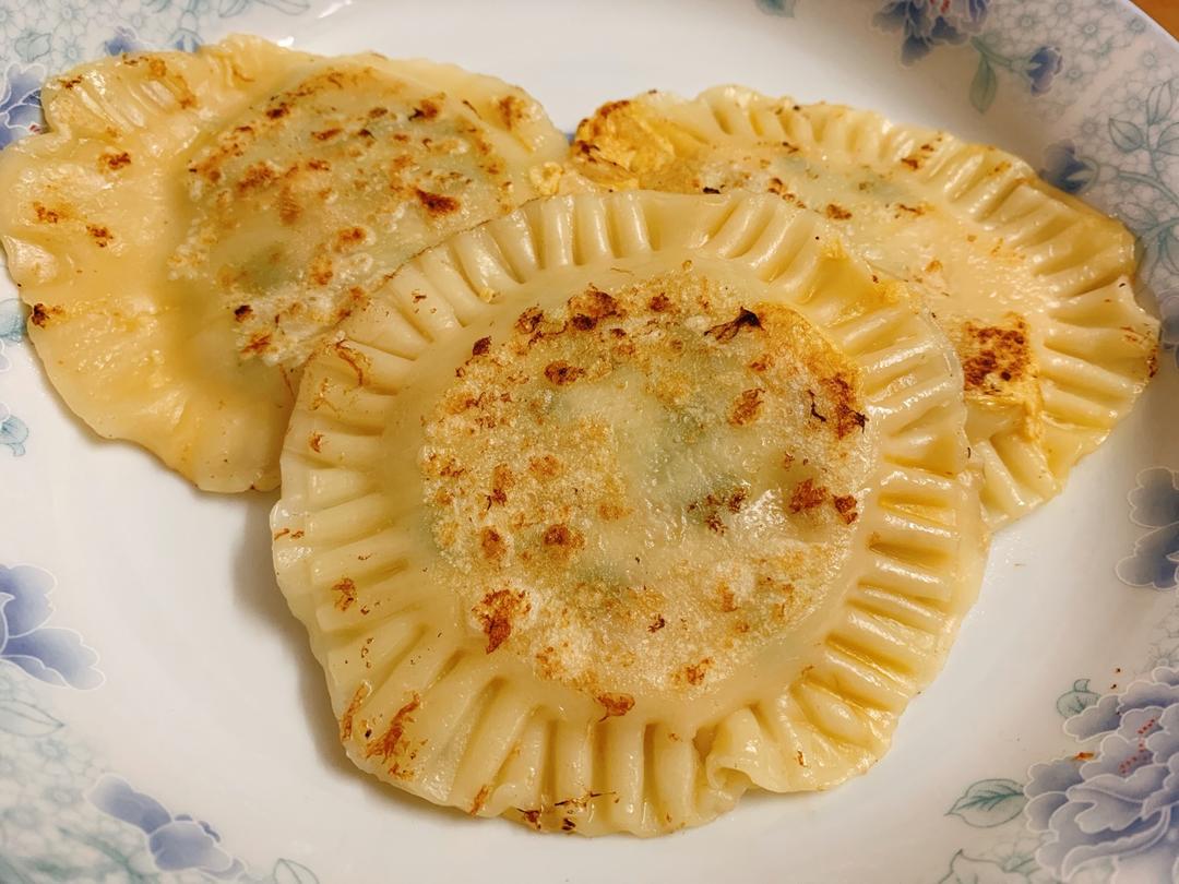 饺子皮鸡蛋灌饼