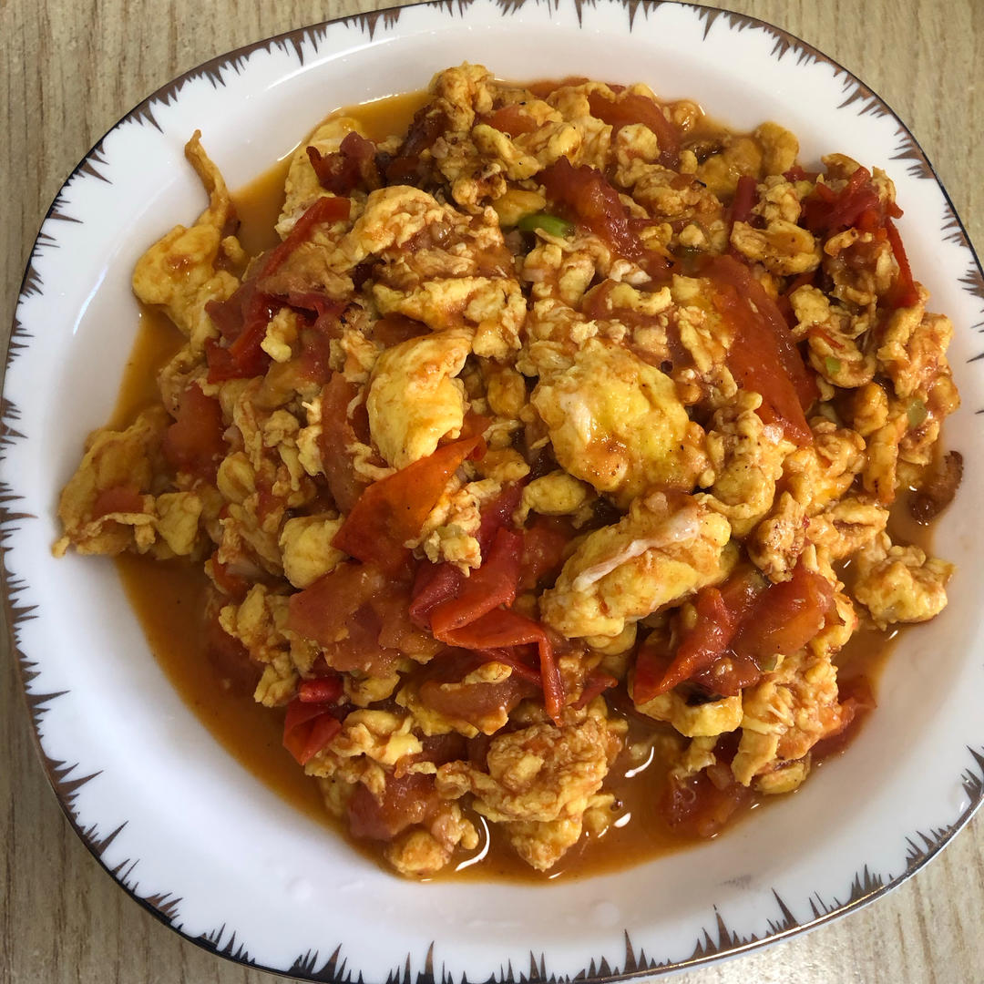 番茄炒鸡蛋（超浓的番茄味）