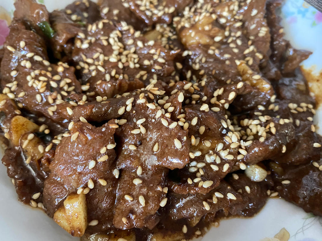 又香又嫩的小炒牛肉（巨好吃，手残党也能做）