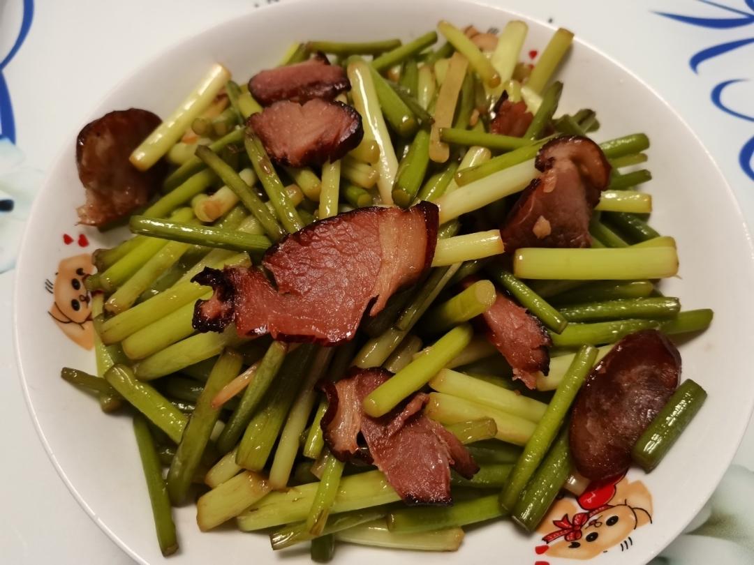 蒜苔炒腊肉