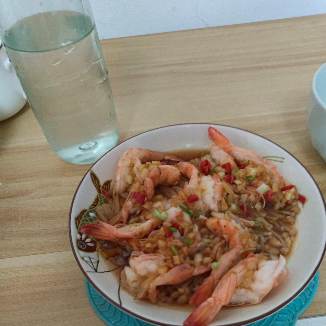 蒜蓉金针菇蒸虾
