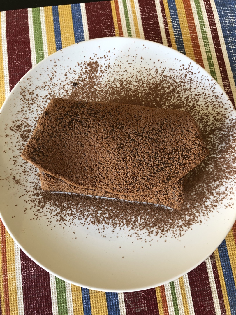 简单的千层卷，好吃到爆的巧克力毛巾卷，让烤箱休假的巧克力卷