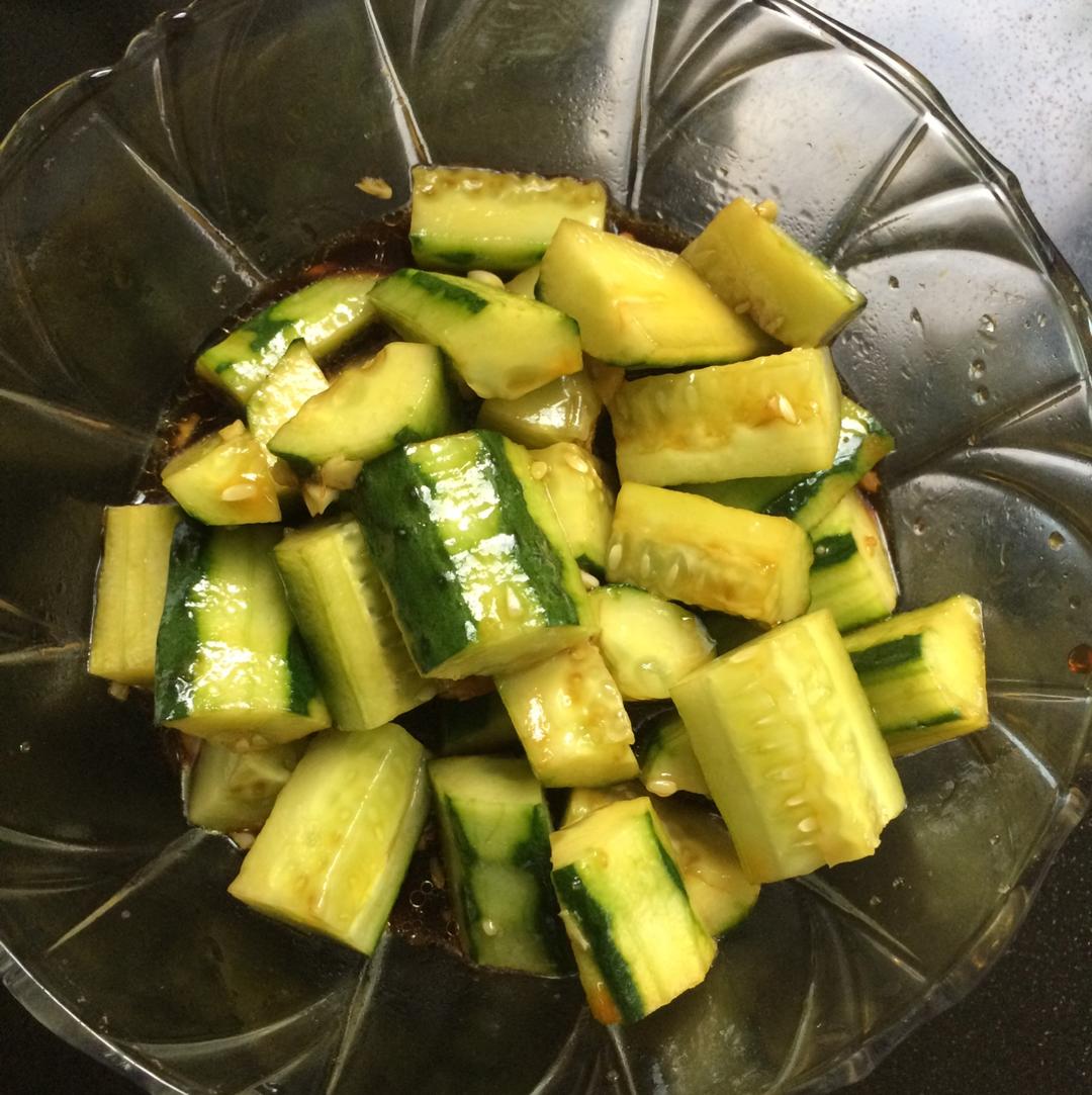 国民凉菜——拍黄瓜