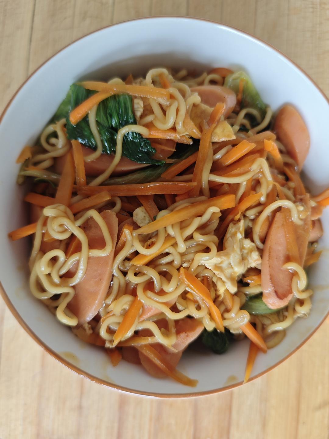 秒杀路边摊的炒方便面