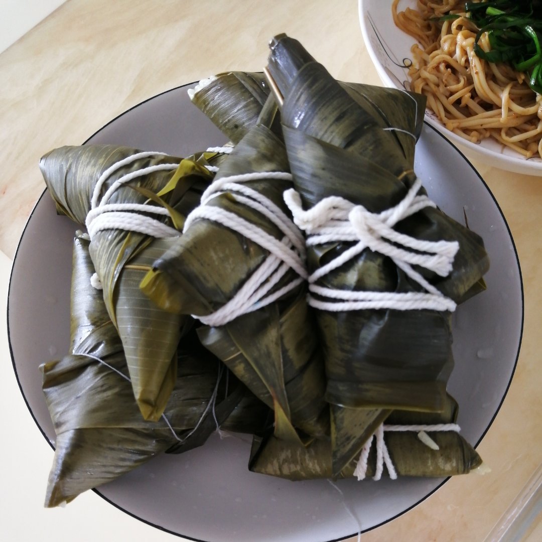 广式枧水豆沙粽(碱粉+水调制，含红豆沙制作)