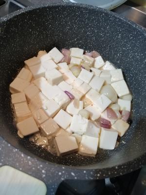 九層塔蛤蜊嫩豆腐的做法 步骤5