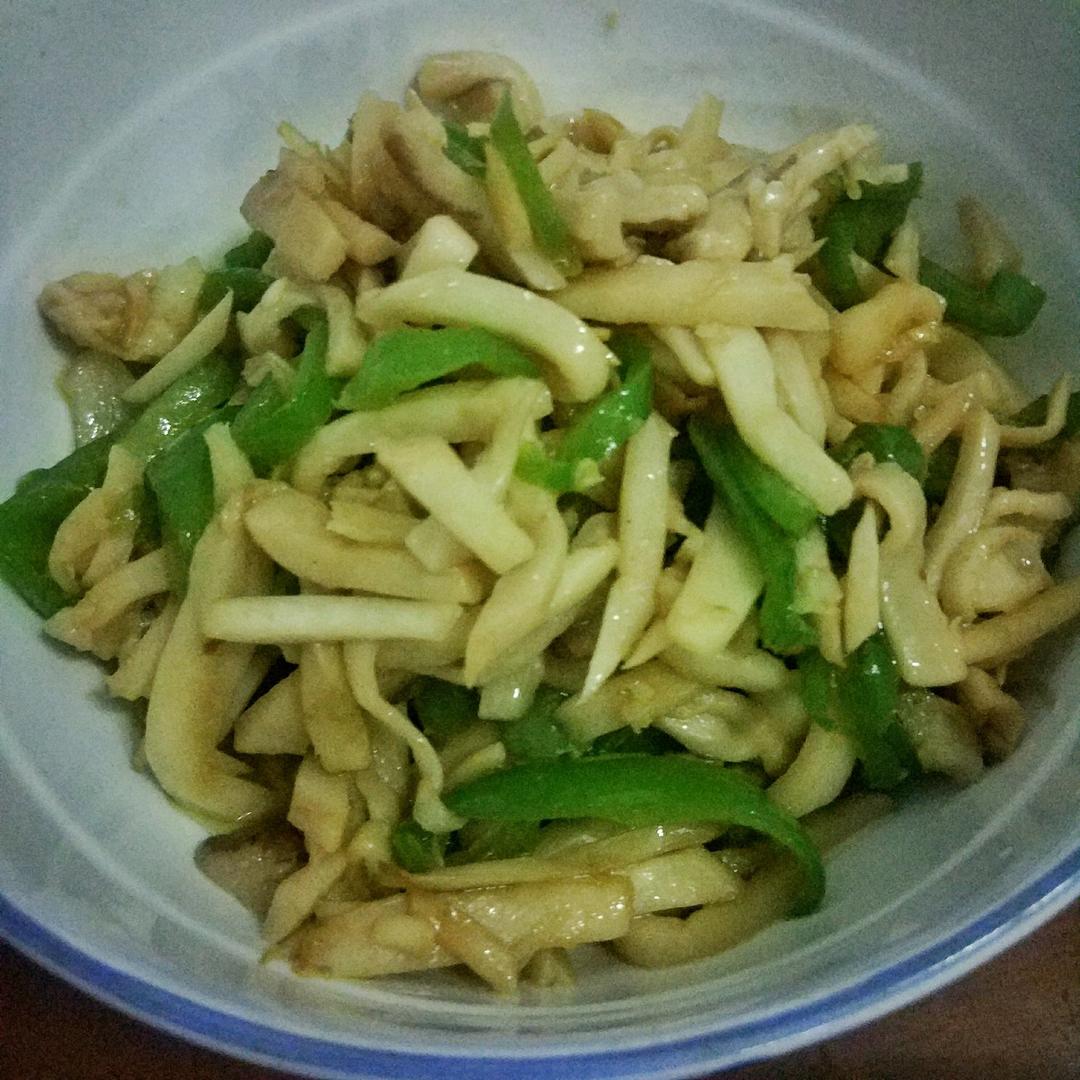 青椒素炒杏鲍菇