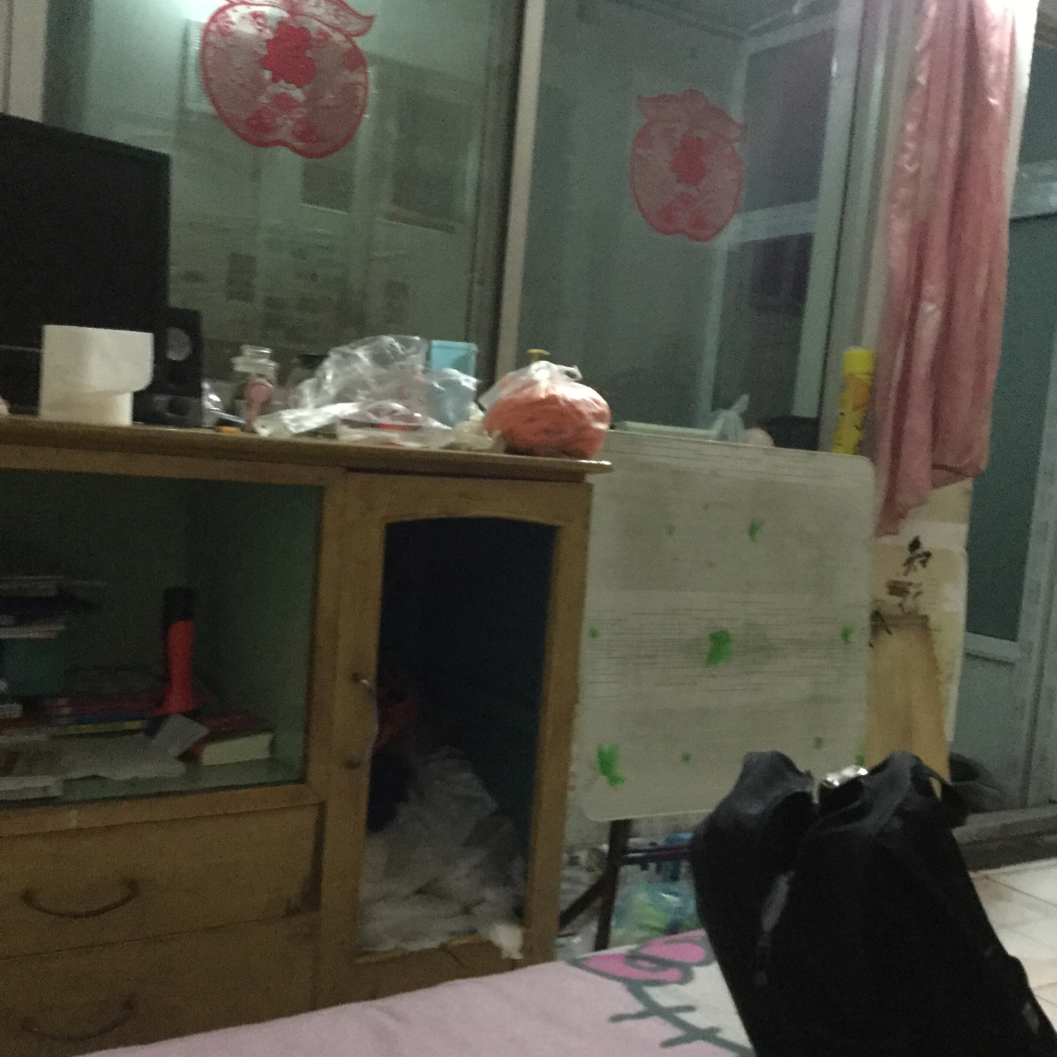世界辣么大，我想去看看吃吃玩玩