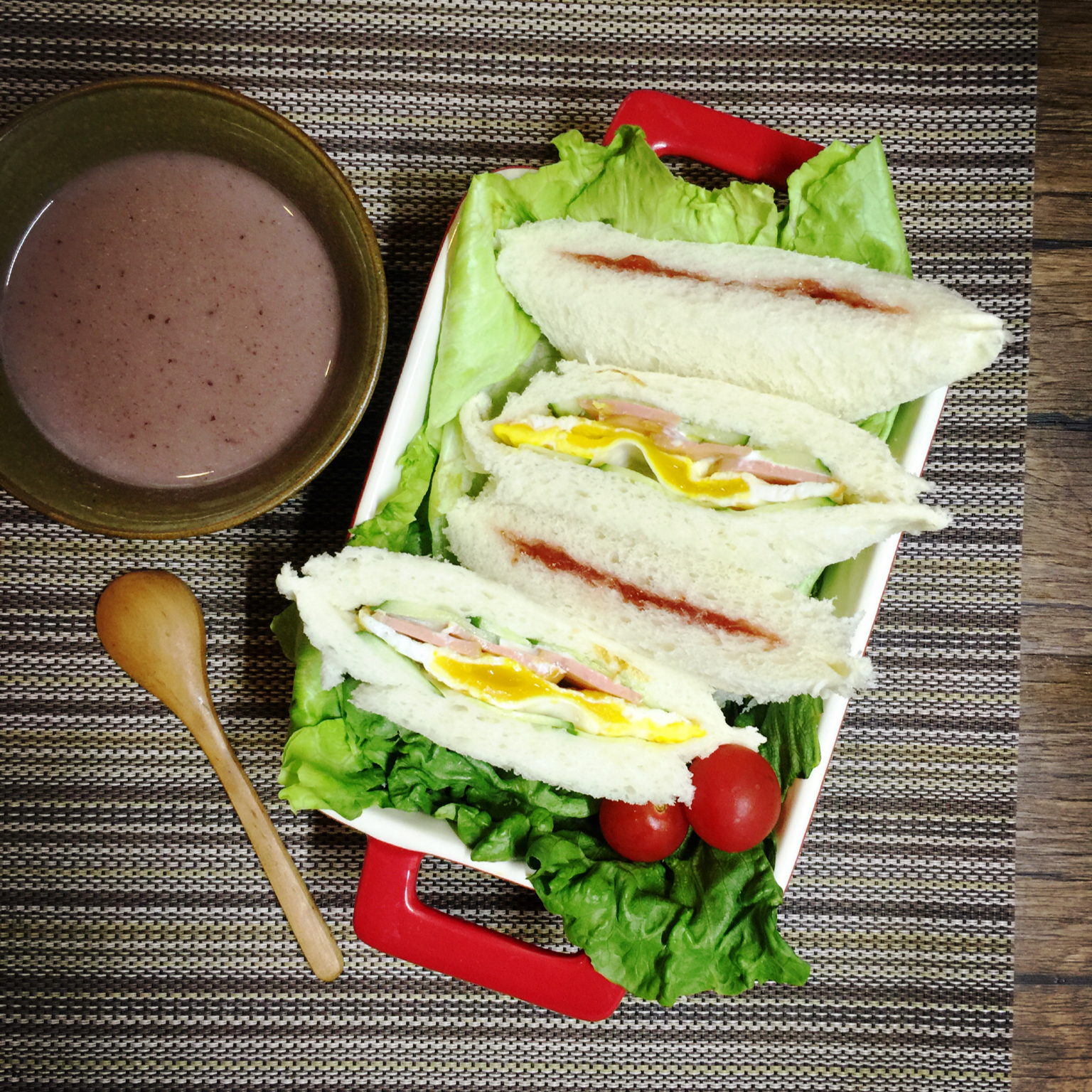 火腿芝士蛋三文治