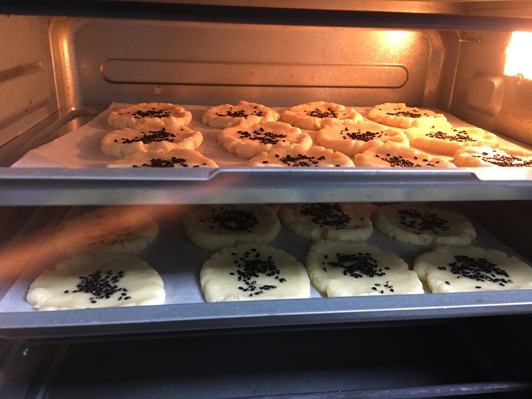 宫廷桃酥 入口即化 无泡打粉无猪油版本 附自然开裂整形视频