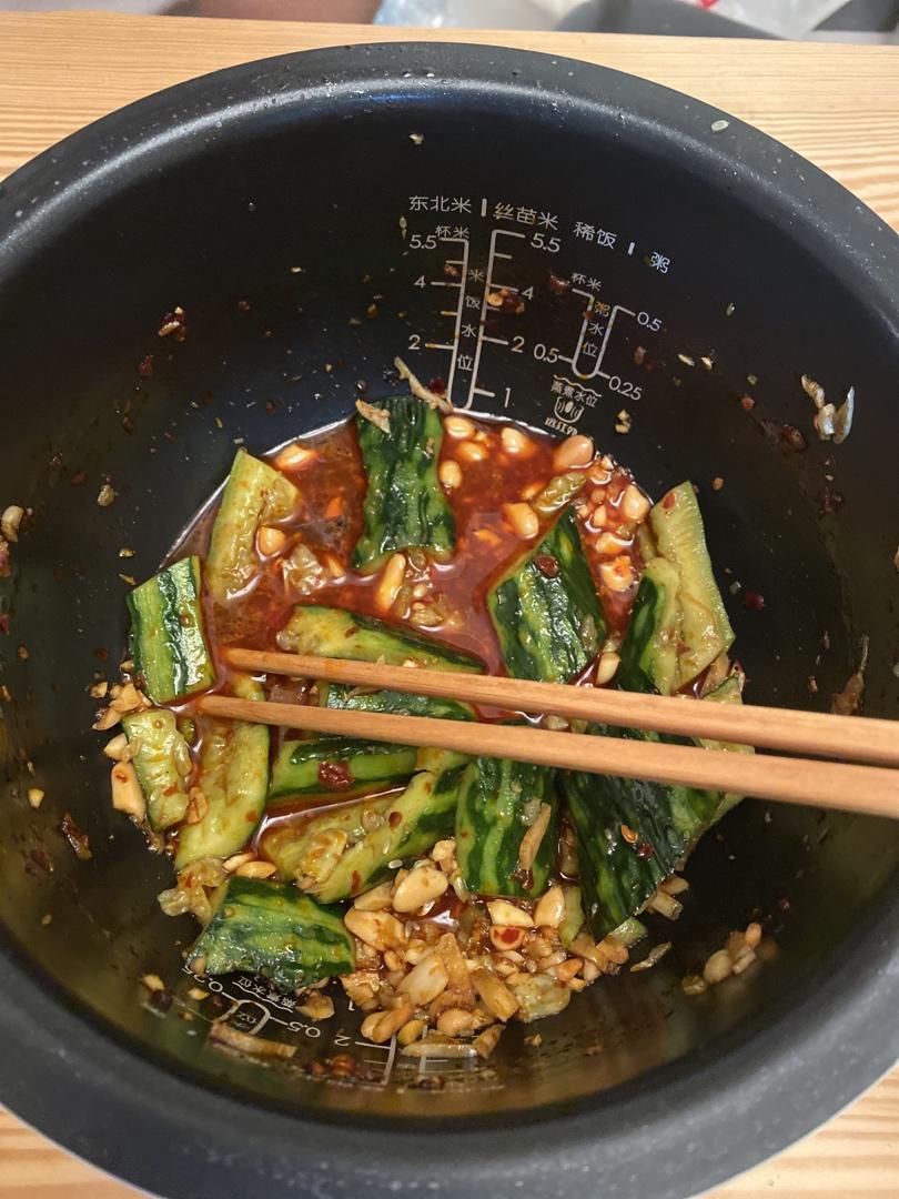 凉拌黄瓜