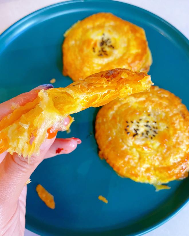 蛋挞酥皮榴莲酥🥧超简单超好吃爱吃榴莲的造起来😁的做法
