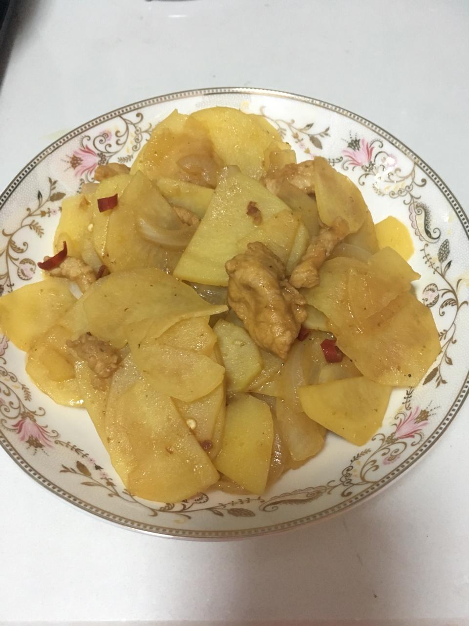 洋葱炒土豆